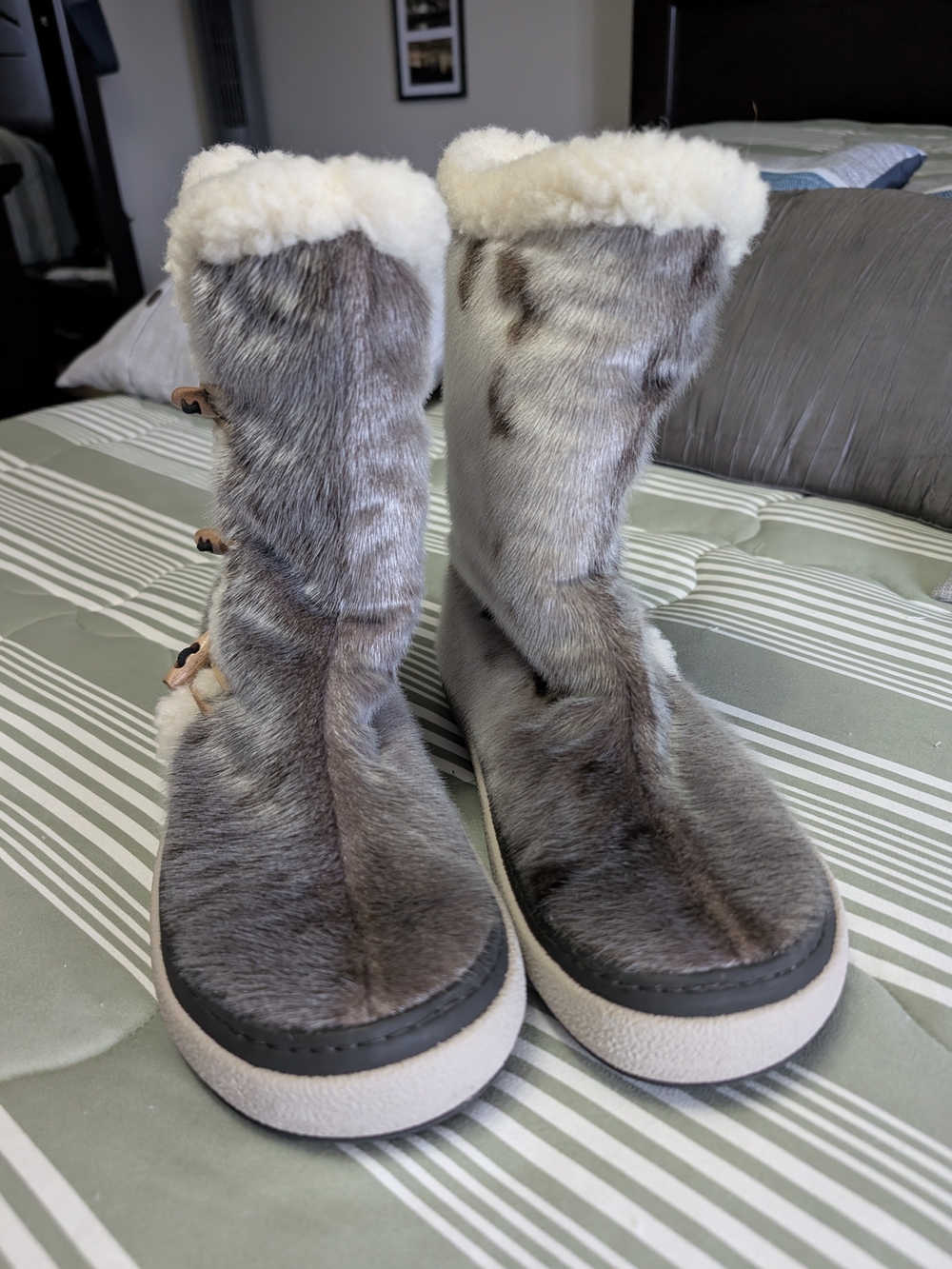 UGG Gray Fur-Trim Winter Boots with Cream Cuff